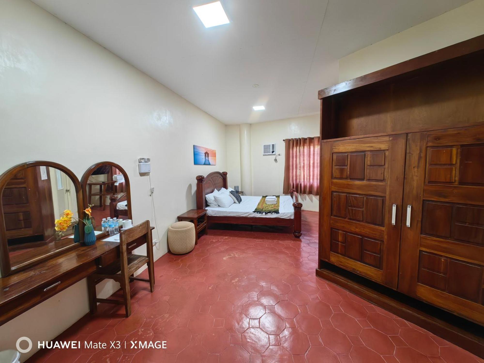 Medellin Seaview Inn Ngoại thất bức ảnh