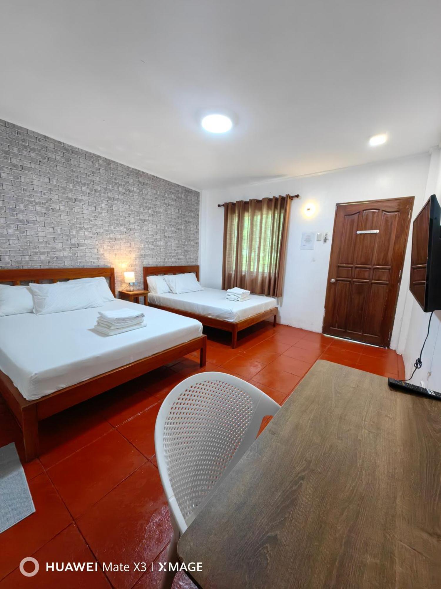 Medellin Seaview Inn Ngoại thất bức ảnh