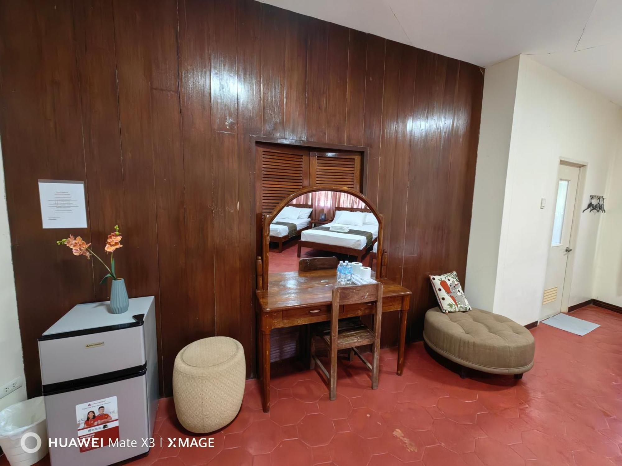 Medellin Seaview Inn Ngoại thất bức ảnh
