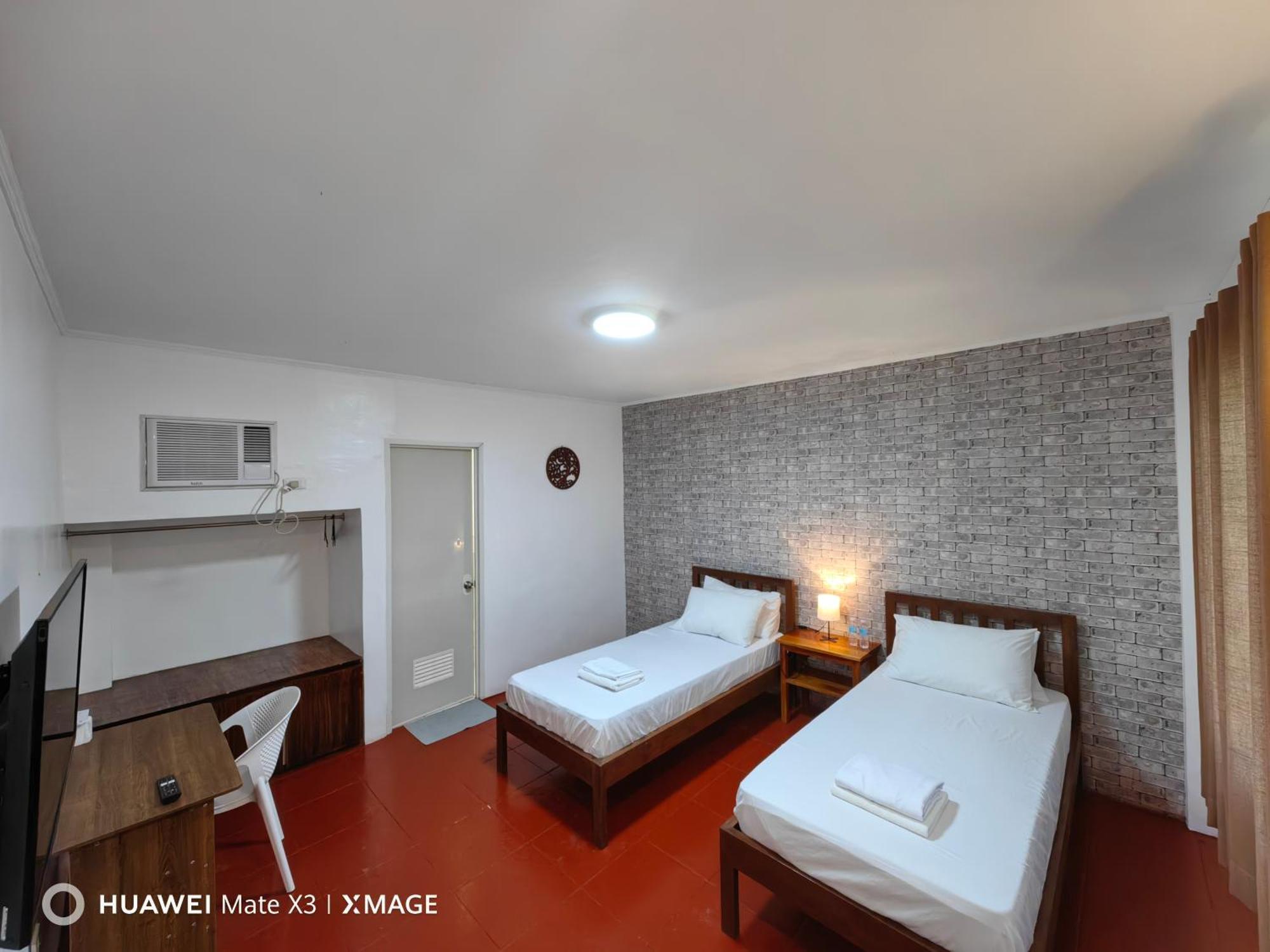 Medellin Seaview Inn Ngoại thất bức ảnh